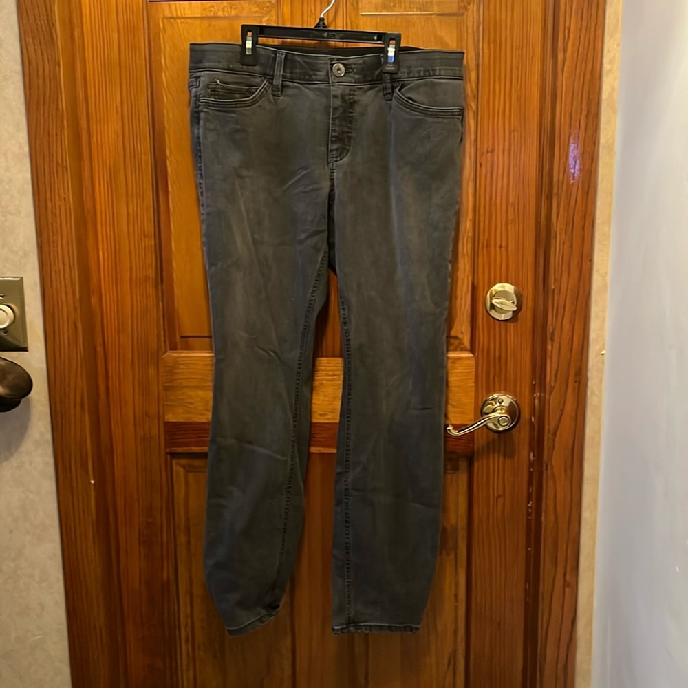 Liz Claiborne black faded skinny jeans size 14